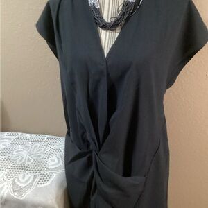 NEWT CITY CHIC TOP IN BLOOM